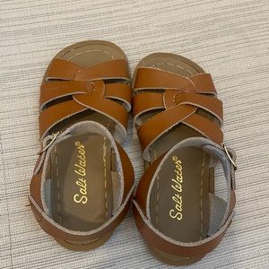 Kids Salt Water original sandal.